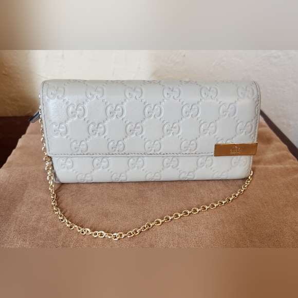 Gucci Guccissima Continental Chain Wallet - Picture 1 of 8